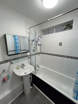 Photo 9- click for photo gallery